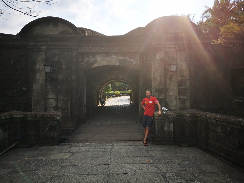 Staro mestno jedro Manile je obdano z obzidjem